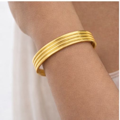 AGM Luxe Solène Gold Bangles