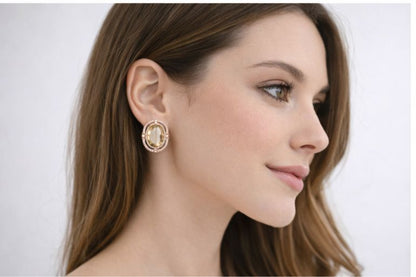 AGM Luxe Aurora Oval Stud Earrings
