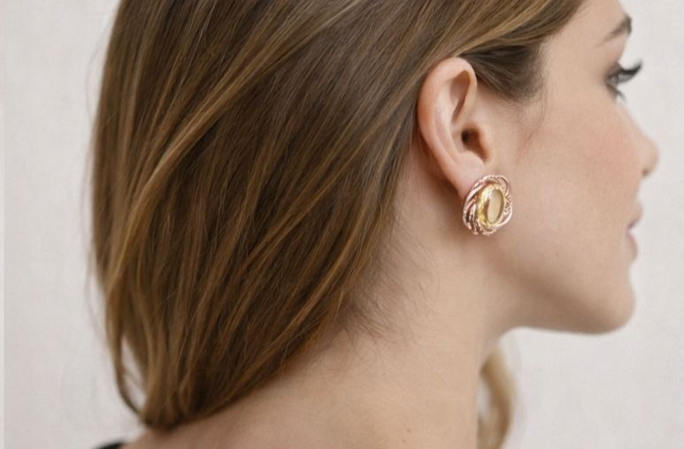 AGM Luxe Golden Aura Stud Earrings