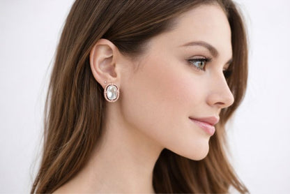 AGM Luxe Classic Pearl Oval Stud Earrings